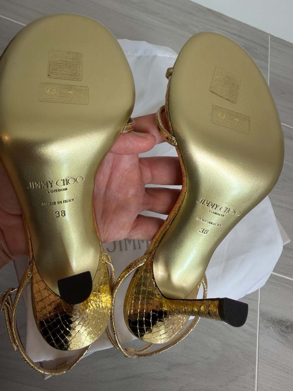 Jimmy Choo Leo 100 Gold Candy Wrap Leather Heels Sandals EU 38 US 8 - Picture 5 of 10